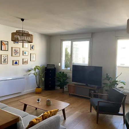 Апартаменты Rebeval 3 - Lb - Cosy And Spacious Flat For 4 Pers *
