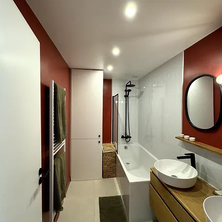 Апартаменты Rebeval 3 - Lb - Cosy And Spacious Flat For 4 Pers *